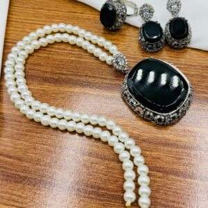 Black Onyx Pendant